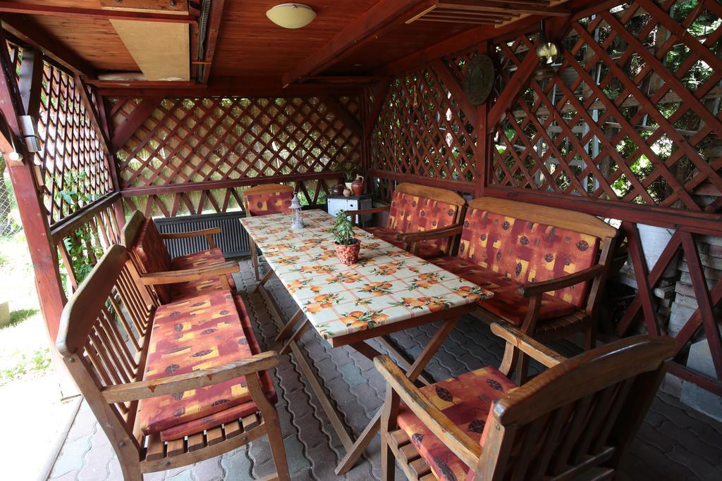 Lonci Apartman Zalakaros Exterior foto
